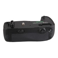 Baterijų laikiklis  Nikon D750 MB-D16H 1 EN-EL15 baterijai su IR nuotolinio valdymo pultu (1494)